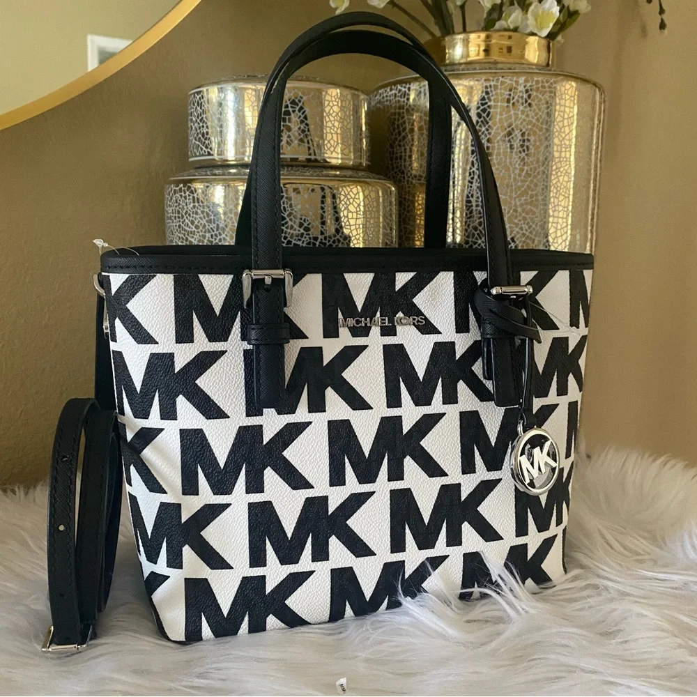 New Michael Kors jet set carryall xs tote convertible crossbody bag - Picture 3 of 13